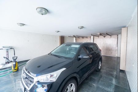 Casa à venda com 384m², 3 quartos e 4 vagasGaragem