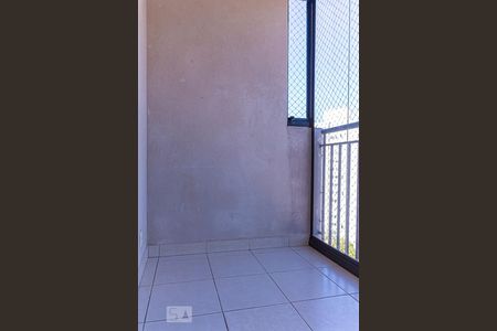 Apartamento para alugar com 68m², 3 quartos e 1 vagaVaranda