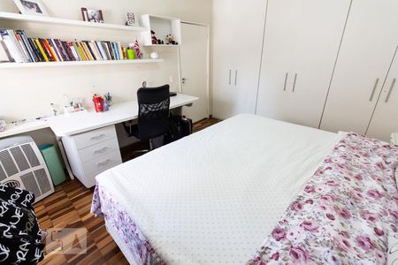 Quarto 02 de apartamento para alugar com 3 quartos, 127m² em Perdizes, São Paulo