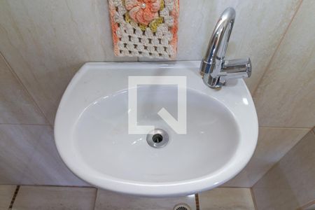 Casa para alugar com 160m², 3 quartos e 3 vagasBanheiro 1