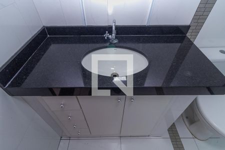 Casa para alugar com 160m², 3 quartos e 3 vagasBanheiro 2