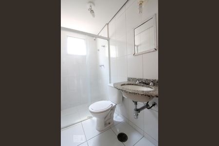 Banheiro de apartamento para alugar com 3 quartos, 82m² em Água Fria, São Paulo