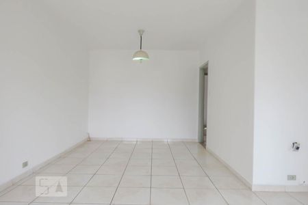 Sala  de casa à venda com 4 quartos, 150m² em Indianópolis, São Paulo