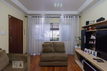 Sala de casa para alugar com 2 quartos, 220m² em Nova Gerty, São Caetano do Sul