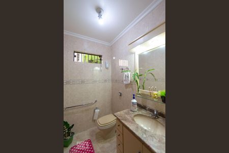 Banheiro de casa para alugar com 2 quartos, 220m² em Nova Gerty, São Caetano do Sul