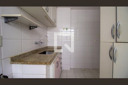 Apartamento à venda com 78m², 3 quartos e 2 vagasCozinha e Área de Serviço