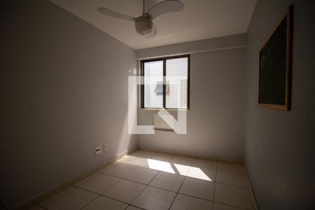 Apartamento à venda com 78m², 3 quartos e 2 vagasQuarto 2