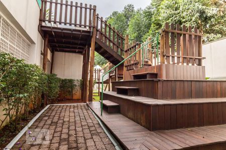 Apartamento à venda com 176m², 3 quartos e 3 vagasÁrea Comum: Playground