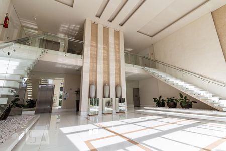 Apartamento à venda com 176m², 3 quartos e 3 vagasÁrea Comum: Hall do Prédio