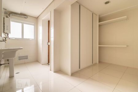 Apartamento à venda com 176m², 3 quartos e 3 vagasÁrea de Serviço