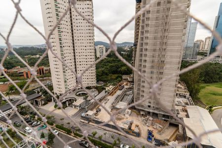Vista da Varanda da Sala de apartamento à venda com 3 quartos, 176m² em Alphaville Empresarial, Barueri