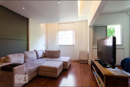 Sala de kitnet/studio para alugar com 1 quarto, 59m² em Cambuí, Campinas