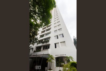 Apartamento à venda com 90m², 2 quartos e 1 vagaFachada