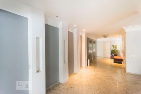 Apartamento à venda com 90m², 2 quartos e 1 vagaHall social