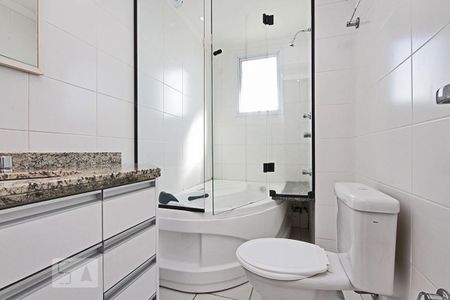 Banheiro de apartamento para alugar com 3 quartos, 103m² em Vila Leopoldina, São Paulo