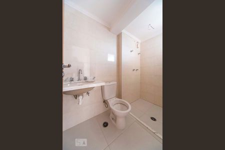 Apartamento à venda com 70m², 2 quartos e 2 vagas Apartamento à venda com 70m², 2 quartos e 2 vagasBanheiro do Quarto 2