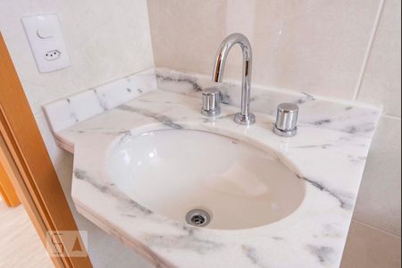 Pia  de apartamento à venda com 2 quartos, 70m² em Jardim, Santo André