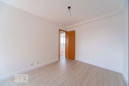 Apartamento à venda com 70m², 2 quartos e 2 vagas Apartamento à venda com 70m², 2 quartos e 2 vagasQuarto 2