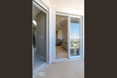 Apartamento para alugar com 65m², 2 quartos e 1 vagaVaranda 