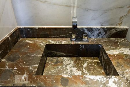 Apartamento para alugar com 65m², 2 quartos e 1 vagaPia do Banheiro Social 