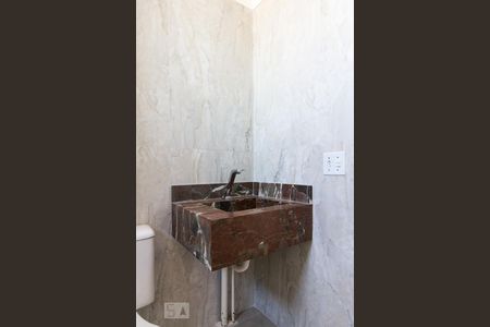 Apartamento para alugar com 65m², 2 quartos e 1 vagaBanheiro Suíte 