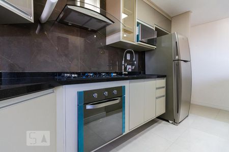 Apartamento para alugar com 65m², 2 quartos e 1 vagaCozinha 