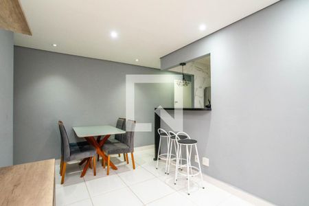 Sala de apartamento à venda com 2 quartos, 58m² em Jardim Flor da Montanha, Guarulhos