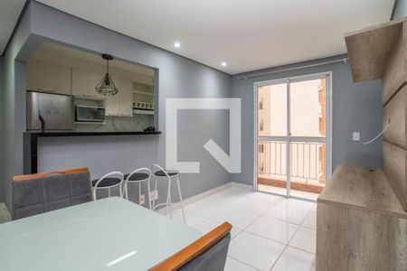 Sala de apartamento à venda com 2 quartos, 58m² em Jardim Flor da Montanha, Guarulhos