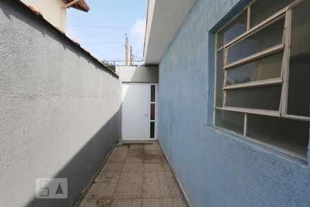 Casa para alugar com 130m², 4 quartos e 2 vagasCorredor