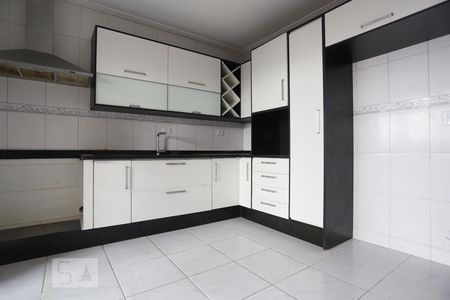 Casa para alugar com 130m², 4 quartos e 2 vagasCozinha
