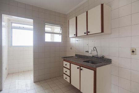 Apartamento à venda com 63m², 1 quarto e 1 vaga Apartamento à venda com 63m², 1 quarto e 1 vagaCozinha