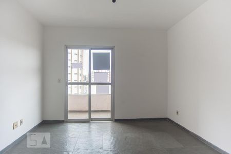 Sala de apartamento à venda com 1 quarto, 63m² em Nova Campinas, Campinas