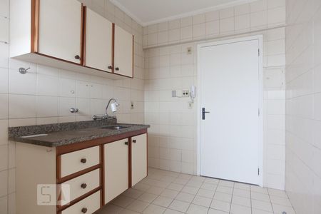 Apartamento à venda com 63m², 1 quarto e 1 vaga Apartamento à venda com 63m², 1 quarto e 1 vagaCozinha