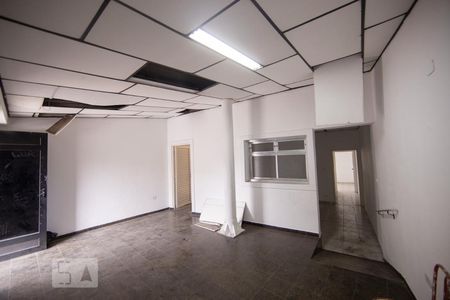 Casa à venda com 250m², 2 quartos e 2 vagasGaragem