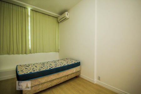Quarto 1 de apartamento para alugar com 3 quartos, 150m² em Copacabana, Rio de Janeiro
