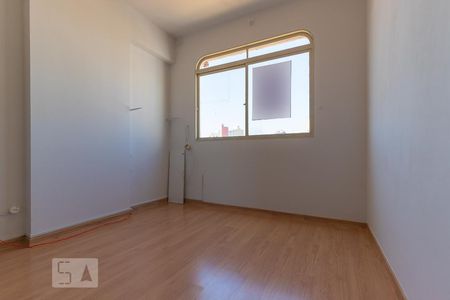 Quarto da suíte de apartamento para alugar com 1 quarto, 45m² em Botafogo, Campinas