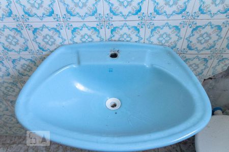 Casa à venda com 277m², 3 quartos e 2 vagasBanheiro 2