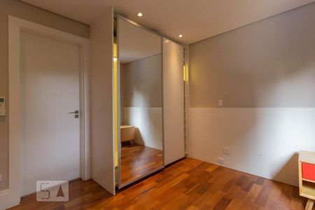 Apartamento à venda com 120m², 2 quartos e 2 vagasSuíte 1