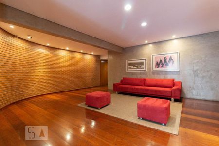 Apartamento à venda com 120m², 2 quartos e 2 vagasHall