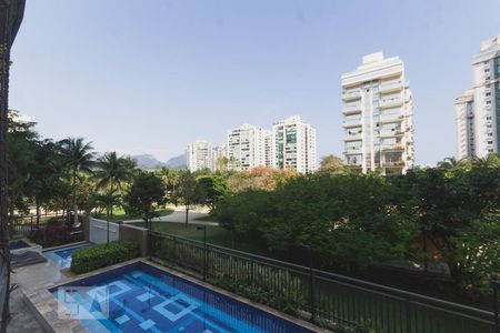 Vista de apartamento para alugar com 3 quartos, 154m² em Barra da Tijuca, Rio de Janeiro