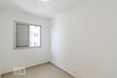 Quarto 3 de apartamento para alugar com 3 quartos, 62m² em Vila Homero Thon, Santo André