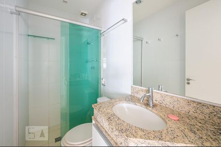 Banheiro de apartamento para alugar com 3 quartos, 92m² em Sul (águas Claras), Brasília