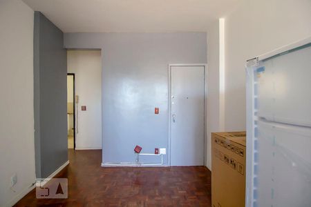 Apartamento à venda com 72m², 2 quartos e sem vagaSala