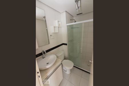 Banheiro de apartamento à venda com 2 quartos, 50m² em Anil, Rio de Janeiro