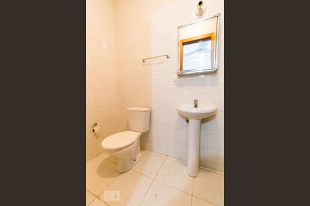 Banheiro de apartamento para alugar com 1 quarto, 45m² em Centro Histórico, Porto Alegre
