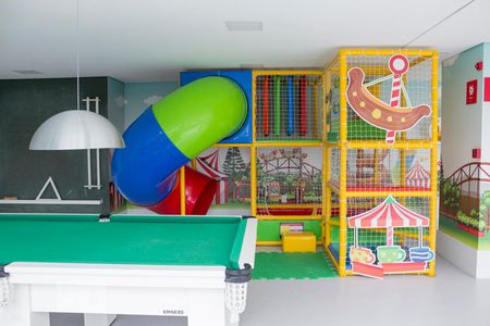 Apartamento à venda com 67m², 2 quartos e 1 vagaÁrea comum - Salão de festas