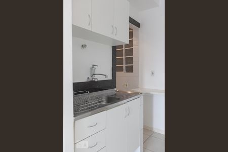 Cozinha de apartamento para alugar com 3 quartos, 70m² em Funcionários, Belo Horizonte