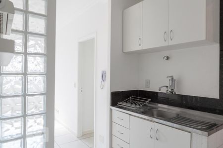 Cozinha  de apartamento para alugar com 3 quartos, 70m² em Funcionários, Belo Horizonte