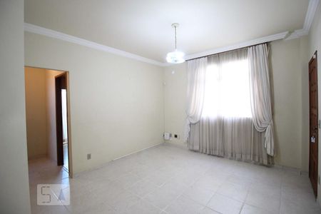 Apartamento para alugar com 68m², 3 quartos e 1 vagaSala