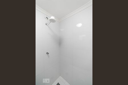 Casa à venda com 300m², 2 quartos e 2 vagasBanheiro